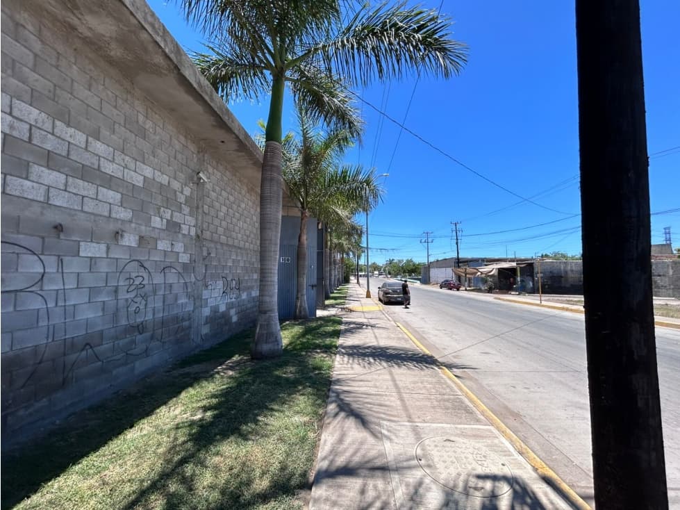 BODEGA TECHADA  EN RENTA DE 490m2 CERCA DE CARRETERA  — foto 3