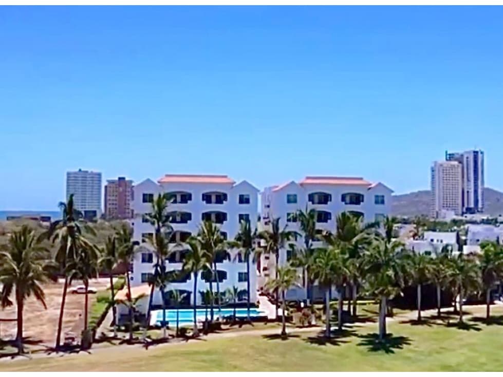 Condominio en Venta de 3 recámaras en el Fracc. El Cid — foto 4