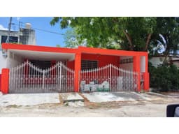 Casa de 3 recamaras para remodelar cerca del Centro de Mérida Yucatan