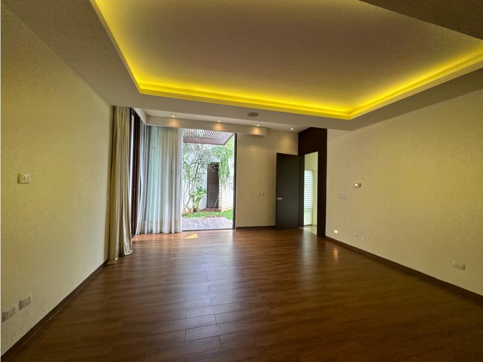 Casa en Venta en Altabrisa con Piscina en Privada en Mérida. — foto 5