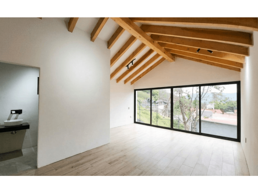 VALLE DE BRAVO || CASA EN CONDOMINIO || CENTRO — foto 1