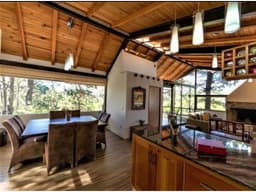 CASA EN RENTA EN CONDOMINIO/ LOTO AZUL/VALLE DE BRAVO