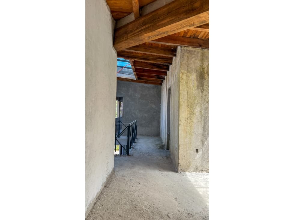 CASA EN VENTA EN OBRA GRIS|AVANDARO|VALLE DE BRAVO — foto 3