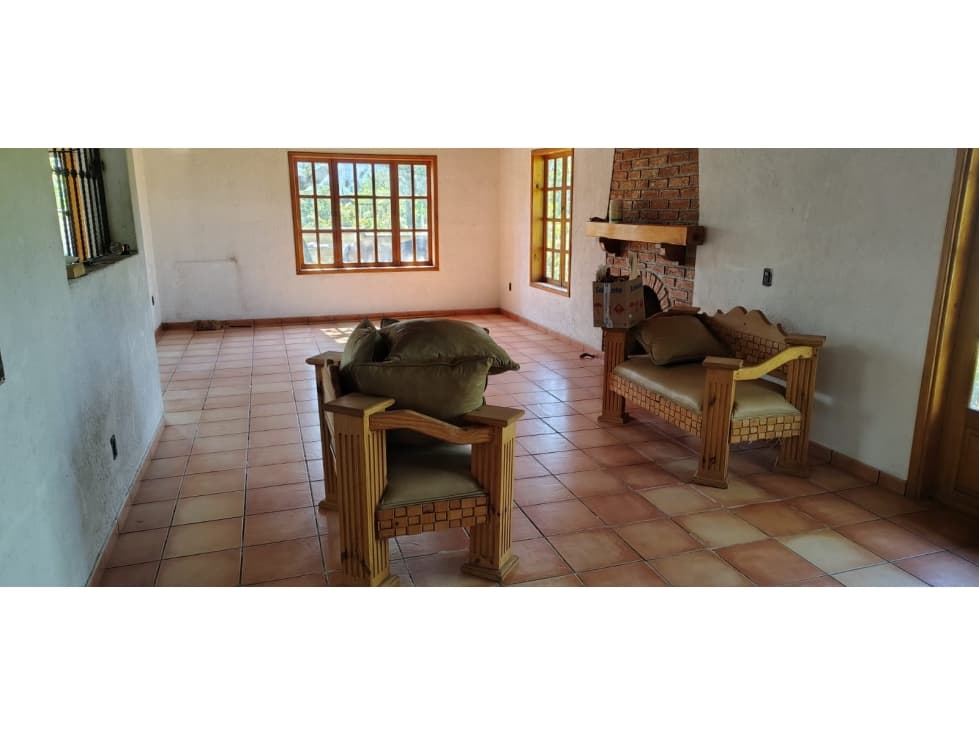 CASA EN RENTA STA. MA. PIPIOLTEPEC / VALLE DE BRAVO — foto 4