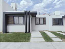 CASA EN VENTA AL SUR DE PACHUCA SALIDA A CDMX