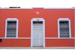 CASA REMODELADA EN EL CENTRO DE MERIDA