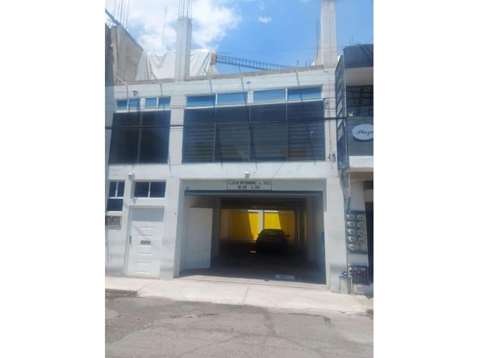 Se vende edificio en calle 16 de Septiembre, Periodista, en Pachuca. — foto 1