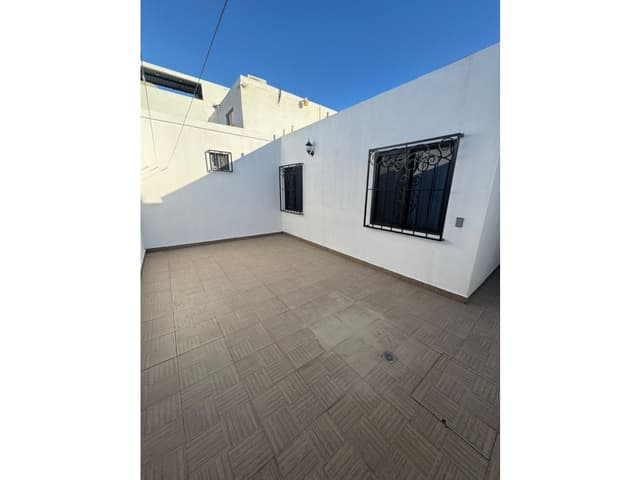 RENTA DE CASA EN JACARANDAS, CABO SAN LUCAS, B.C.S EZ-2