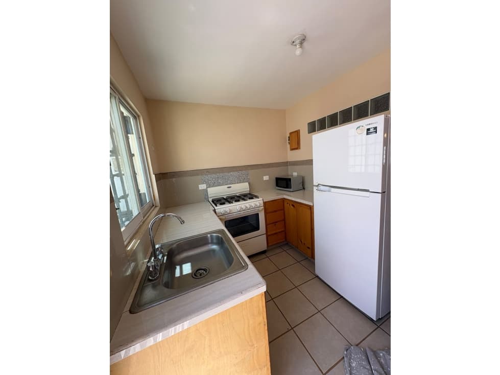 RENTA DE CASA JARDINES DEL SOL, CABO SAN LUCAS, B.C.S LV-38 — foto 3