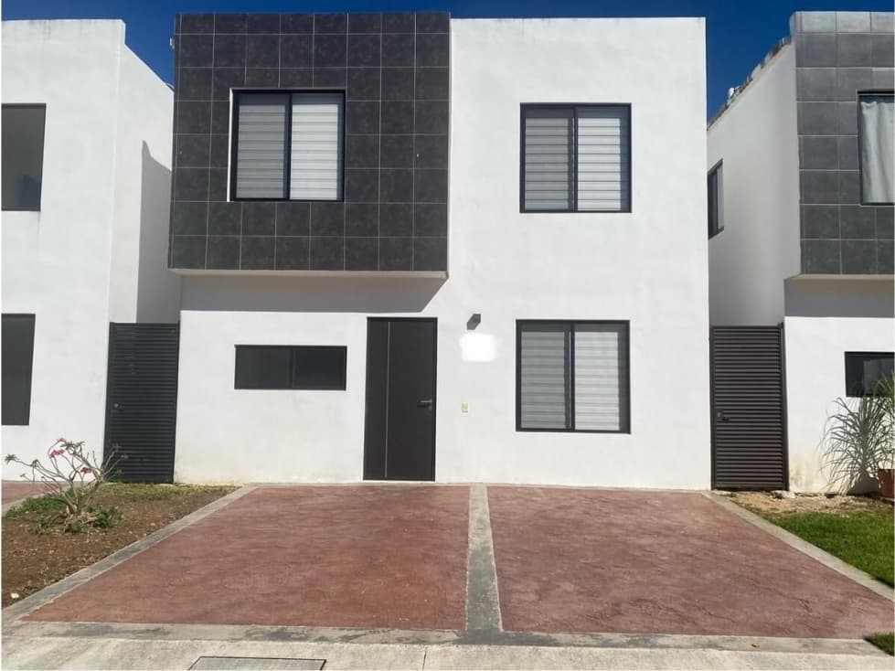 Casa en renta Priv. Idilia — foto 1