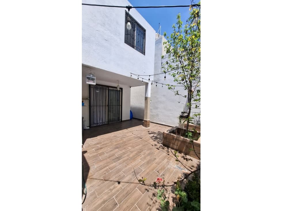 CASA EN VENTA _LAS LOMAS SECTOR BOSQUES — foto 2
