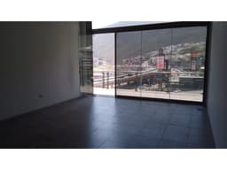 LOCAL COMERCIAL EN RENTA PLAZA VIA 02 SAN JERONIMO 52 M2 $ 24.100