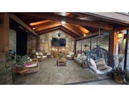 CASA EN VENTA EN CUMBRES JADE NLC