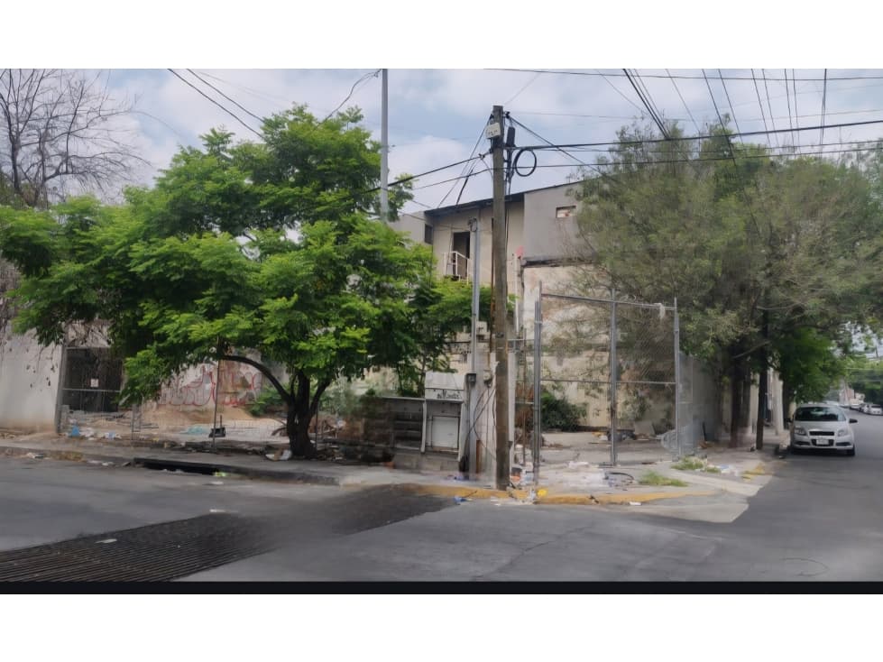 TERRENO EN VENTA EN ESQUINA CENTRO DE MONTERREY 242.26m MST — foto 2