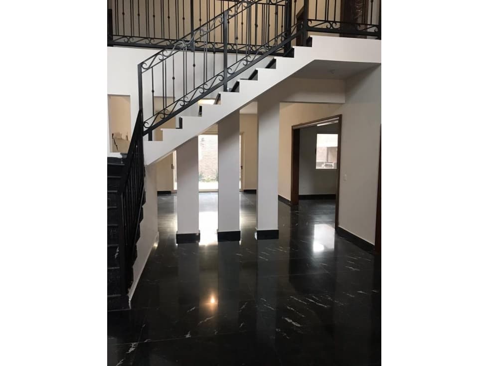 CASA EN VENTA A ESTRENAR COLINAS DE SAN JERONIMO 400 M TERRENO 560 C — foto 2