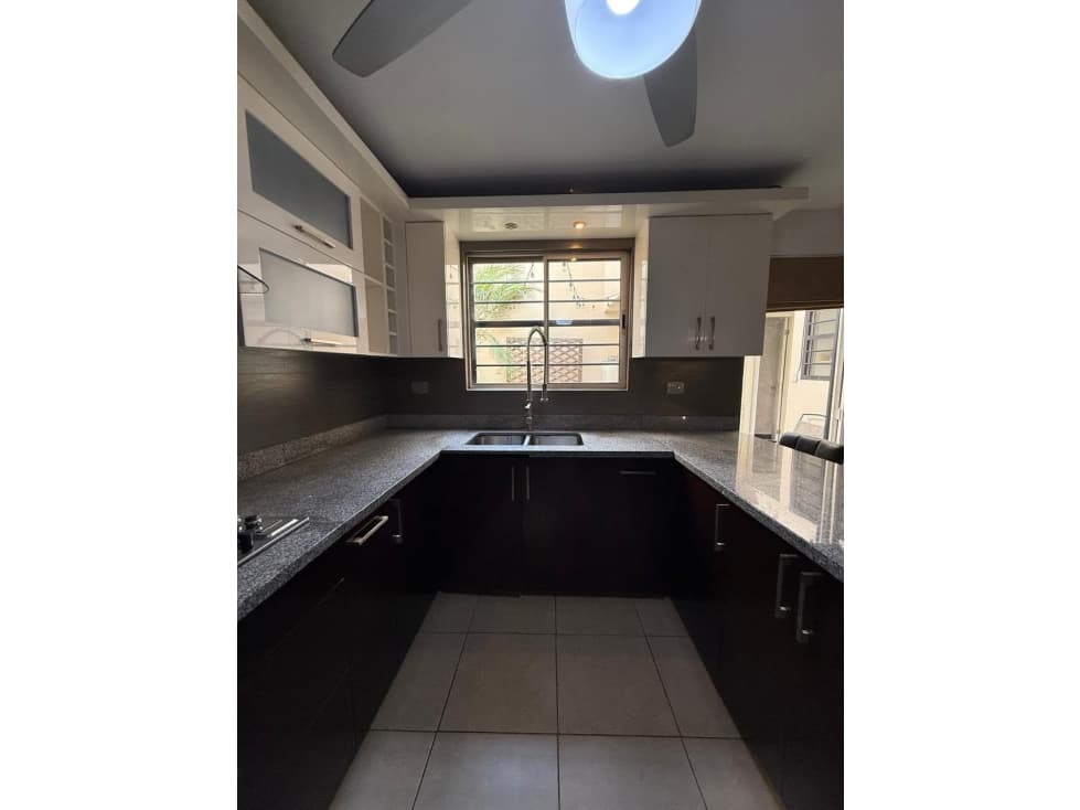 EXCELENTE CASA VENTA EQUIPADA CUMBRES SAN AGUSTIN $ 4.200 M — foto 4