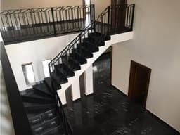 CASA EN VENTA A ESTRENAR COLINAS DE SAN JERONIMO 400 M TERRENO 560 C