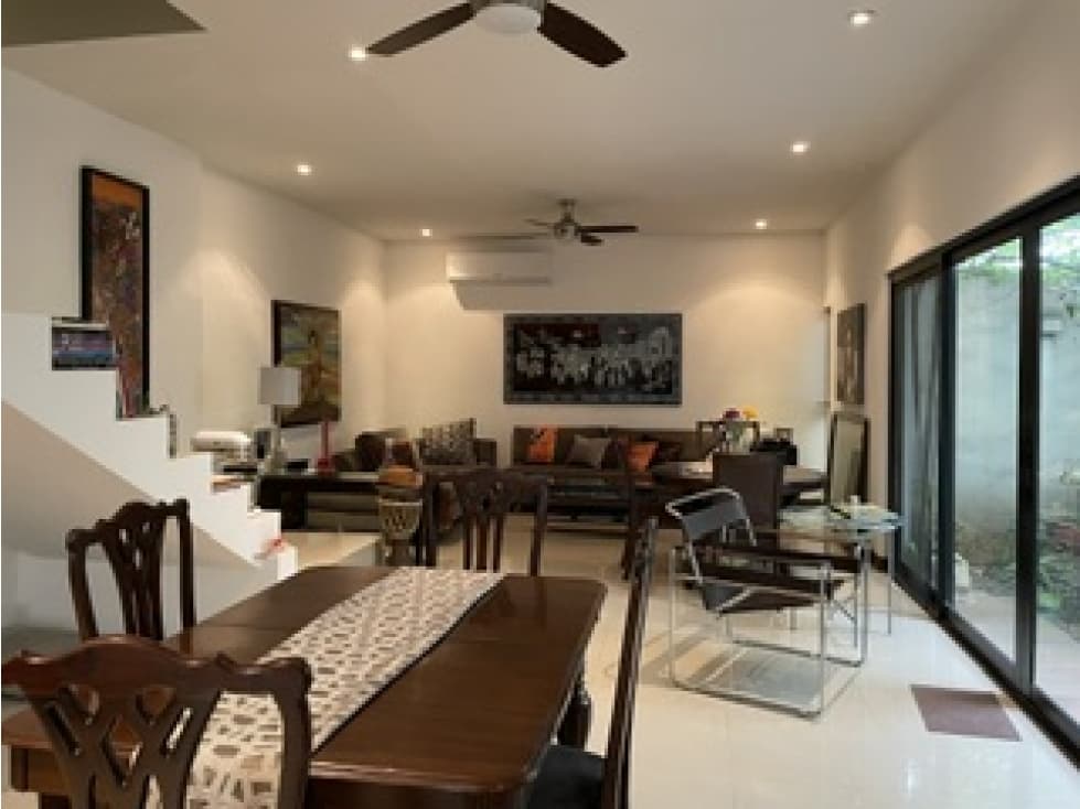 CASA EN VENTA CUMBRES ELITE VILLAS LSL — foto 1