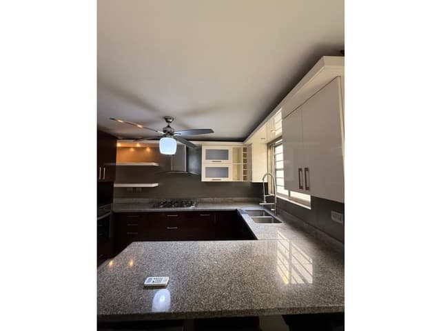 EXCELENTE CASA VENTA EQUIPADA CUMBRES SAN AGUSTIN $ 4.200 M