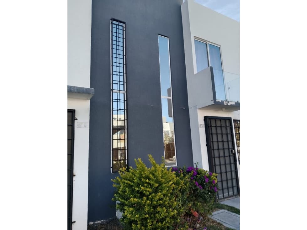 CASA VENTA FRACC. PUERTA PARAISO — foto 1