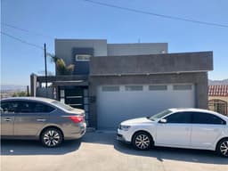 VENTA DE RESIDENCIA EN LOMAS DE VALLE VERDE ENSENADA