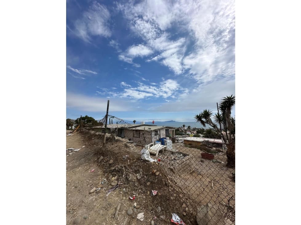 VENTA DE TERRENO EN ESQUINA EN EL SAUZAL, ENSENADA — foto 2