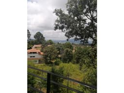CABAÑA EN VENTA MODELO EN EL ARBOL EN FRACC. MONTE CIELO MAZAMITLA