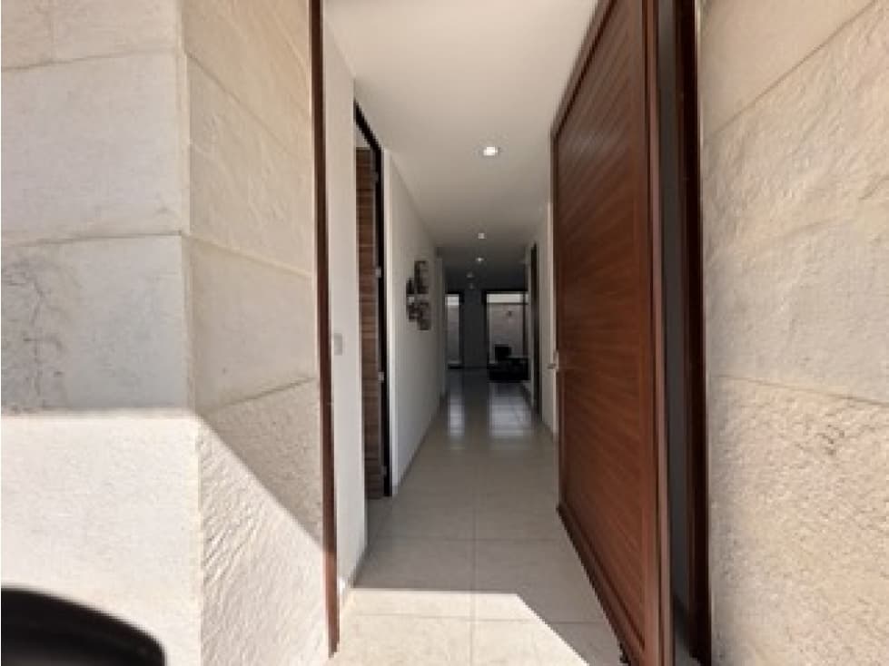 CASA EN VENTA EN ZIBATA EL MARQUES QUERETARO GKC — foto 2