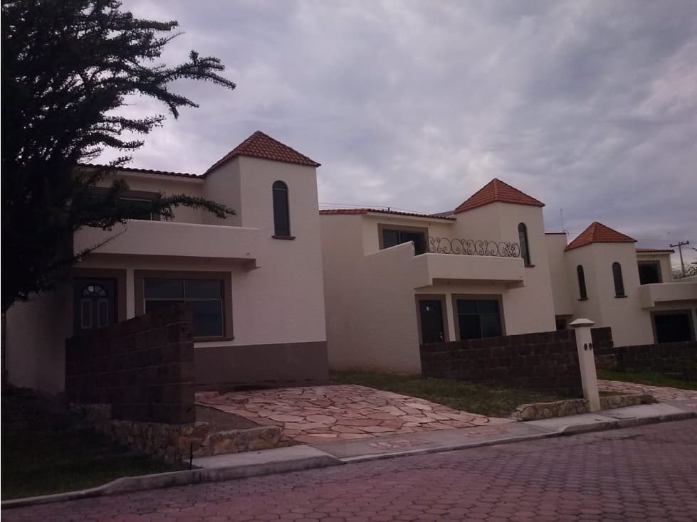 TEQUES CASA EN VENTA PEDREGAL DEL LAGO — foto 2