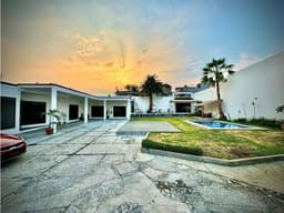 CASA EN VENTA EN CIVAC "C."