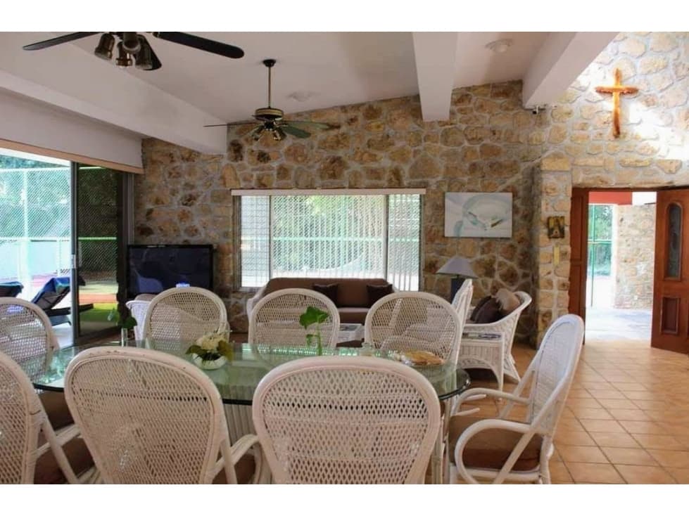 CASA EN VENTA A ORILLA DEL LAGO "T. - PLANO" — foto 4