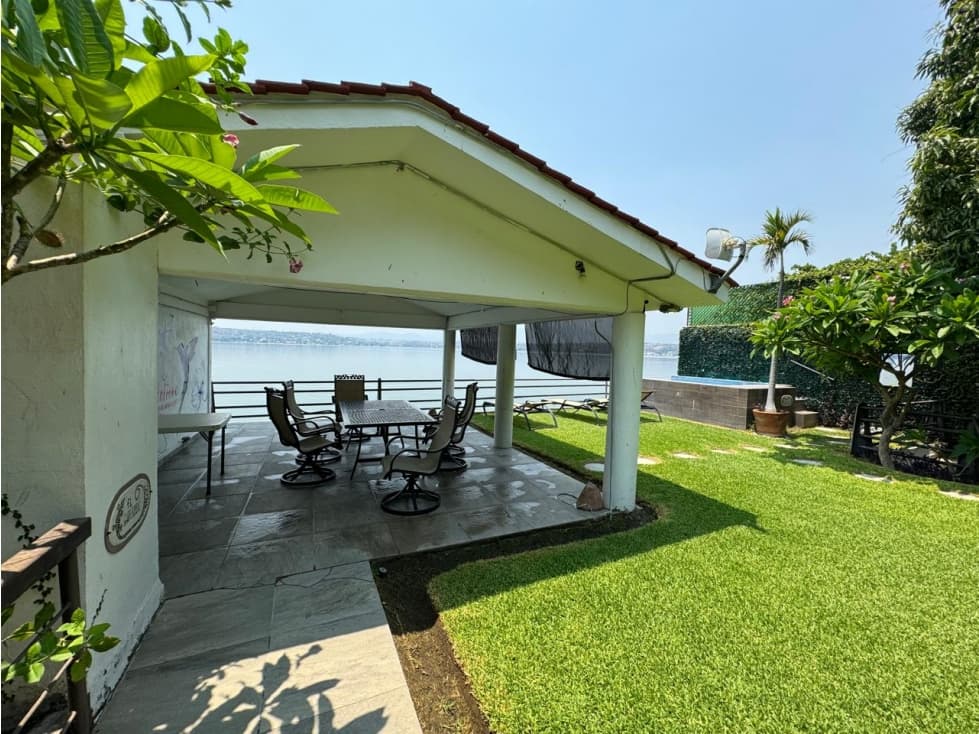 CASA EN VENTA A ORILLA DEL LAGO "FP" — foto 6