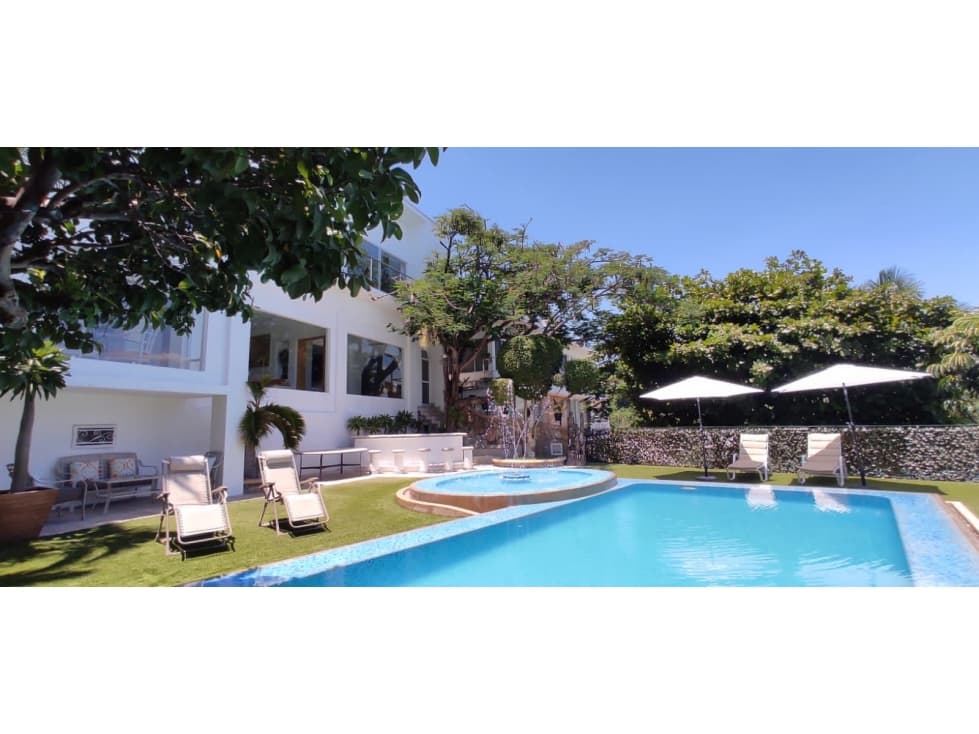RESIDENCIA EN VENTA A ORILLA DEL LAGO "YUTTI" — foto 5