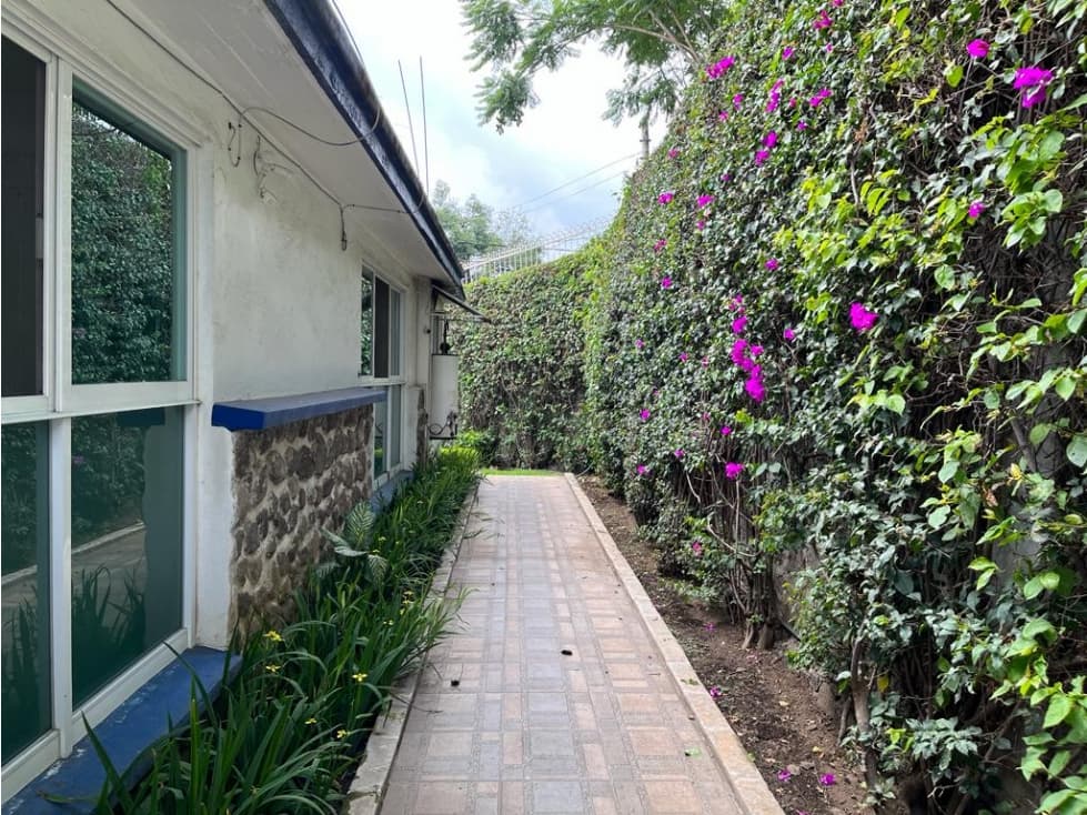 EXCELENTE RESIDENCIA EN VENTA EN REFORMA — foto 3