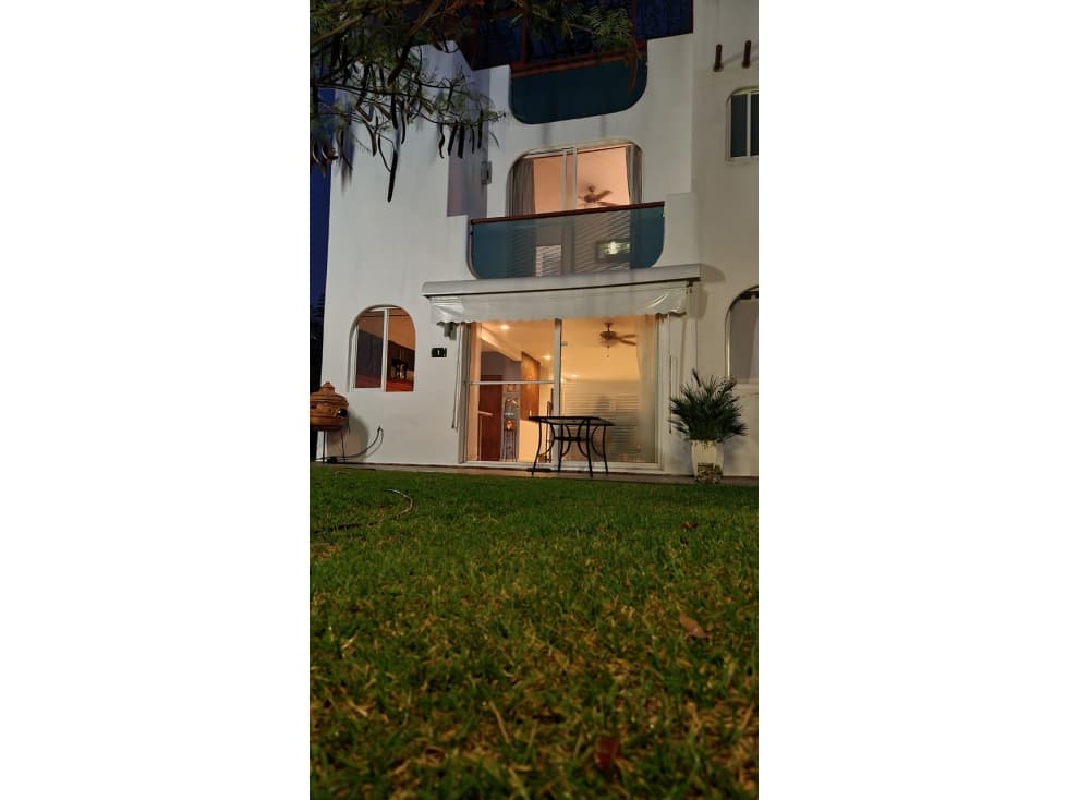 CASA EN CONDOMINIO EN VENTA A ORILLA DEL LAGO "ANDY" — foto 3