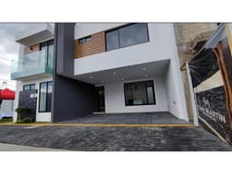 SAN MATEO ATENCO. SAN ISIDRO, CASA EN VENTA (2017)