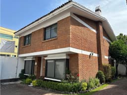 TORRIELLO GUERRA, CASA EN VENTA (2159)