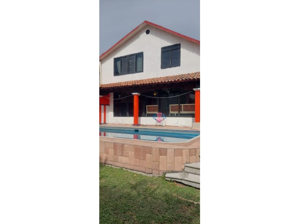 LAS BRISAS, MORELOS. CASA CON ALBERCA (1752) — foto 2
