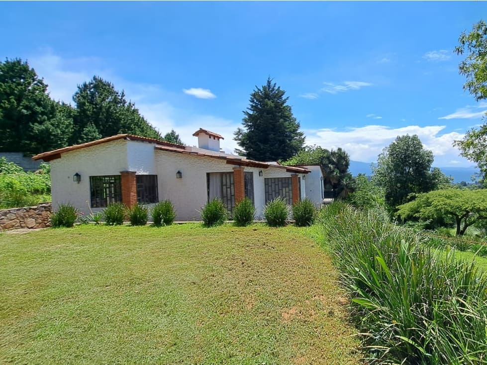 CASA EN VENTA CERCA DE VALLE DE BRAVO — foto 1