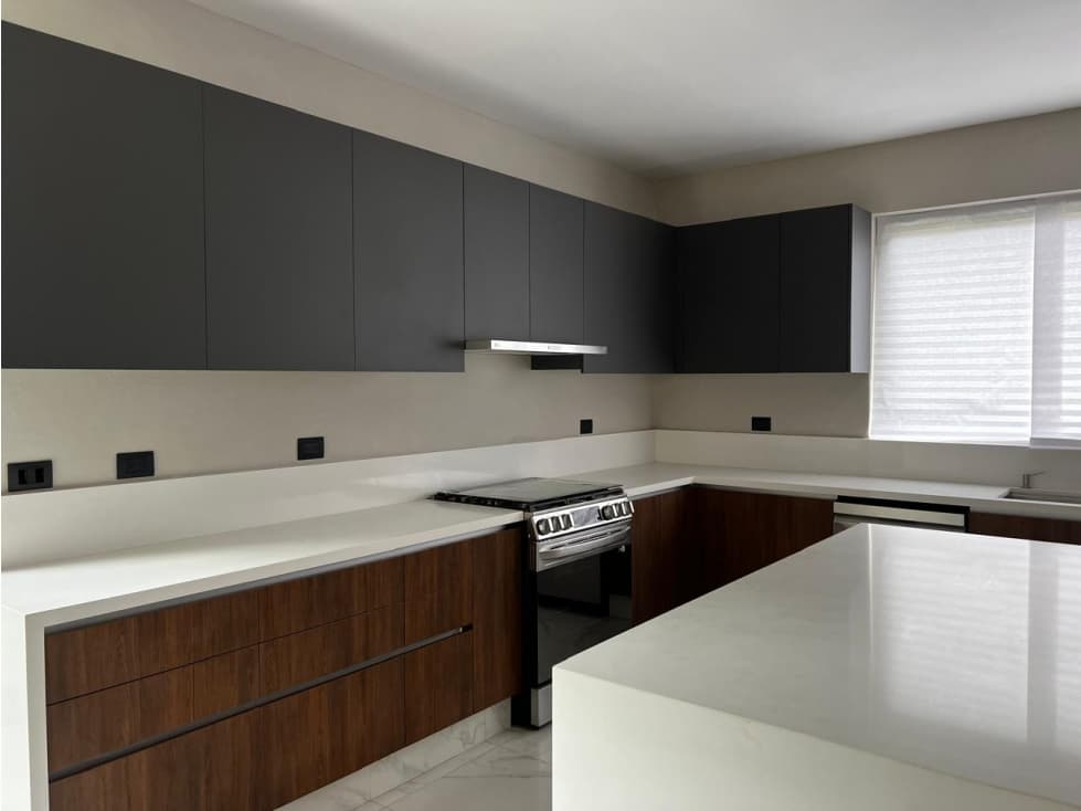 CASA EN VENTA AVANDARO CENTRO — foto 5