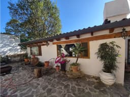 CASA EN VENTA AVANDARO