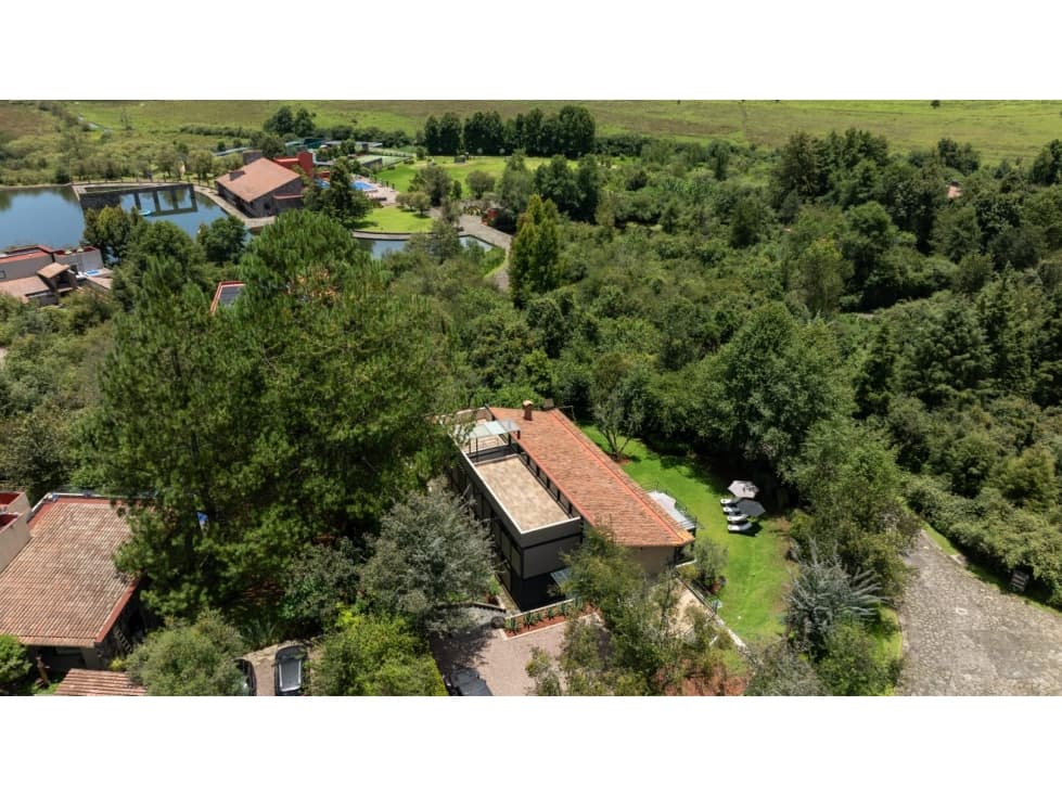 RESIDENCIA DE LUJO EN VALLE SANTANA / VALLE DE BRAVO — foto 3