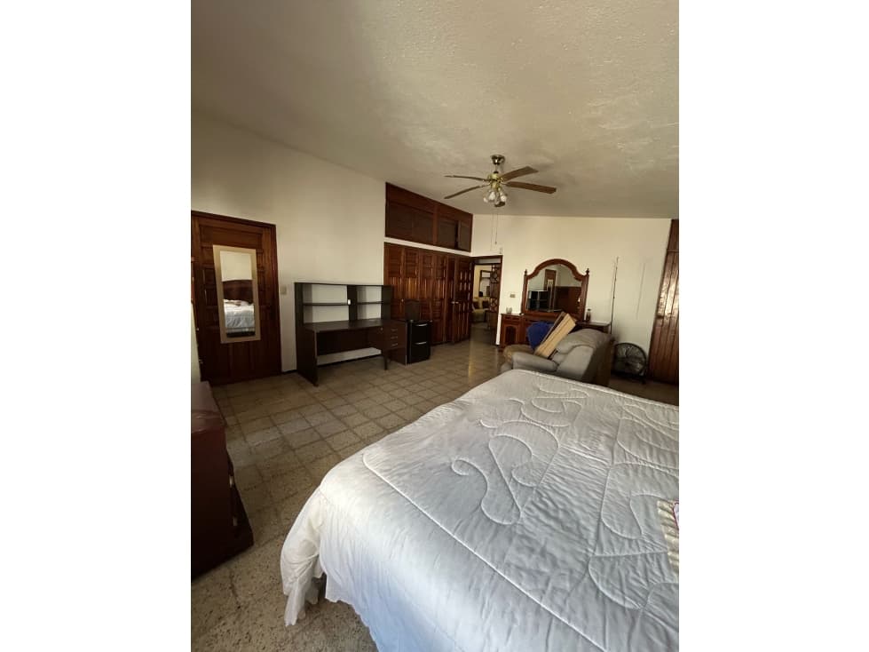 CASA EN VENTA SOBRE BOULEVARD ADOLFO RUIZ CORTINES (VILLAHERMOSA) — foto 1