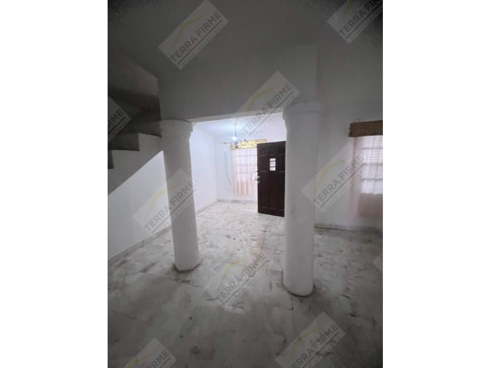 SE RENTA CASA JARDINES COLONIALES — foto 1
