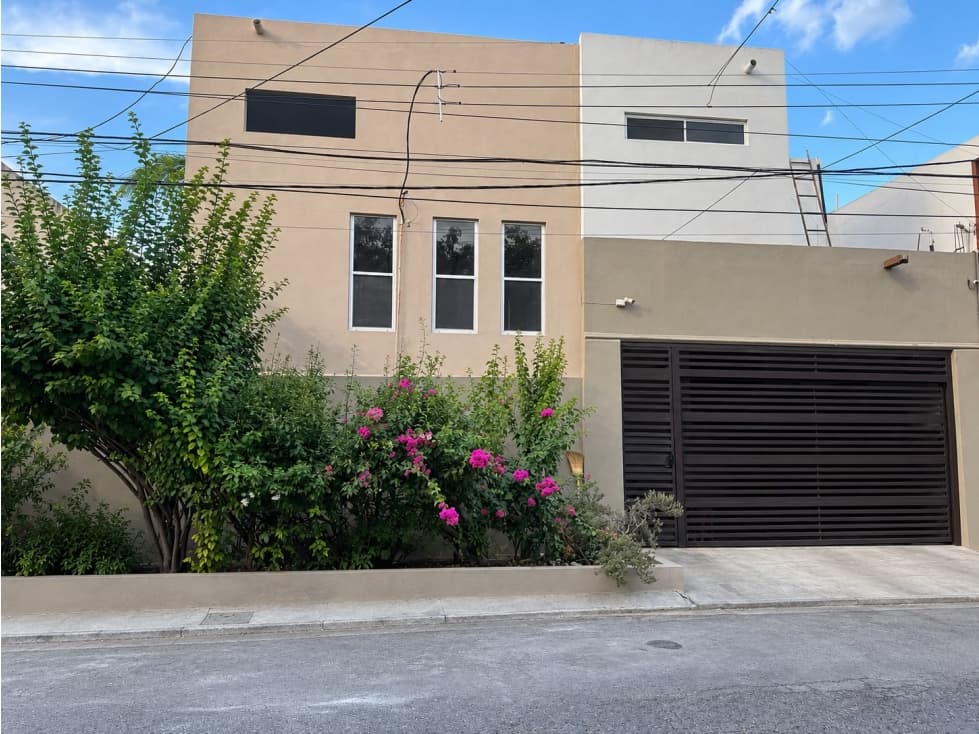 CASA EN VENTA EN VALLE DEL CANADA ESCOBEDO NUEVO LEON — foto 1