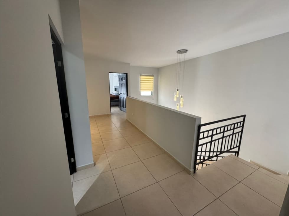 CASA EN RENTA | ALTARIA RESIDENCIAL — foto 4