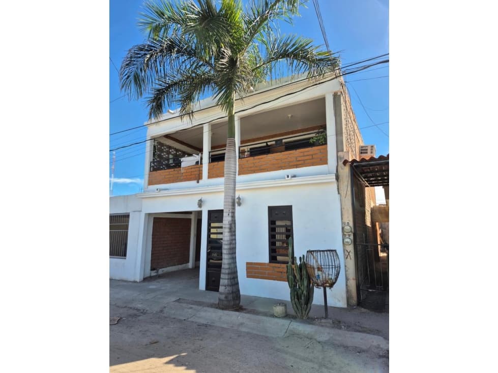 CASA EN VENTA | COL. ALTARES — foto 1