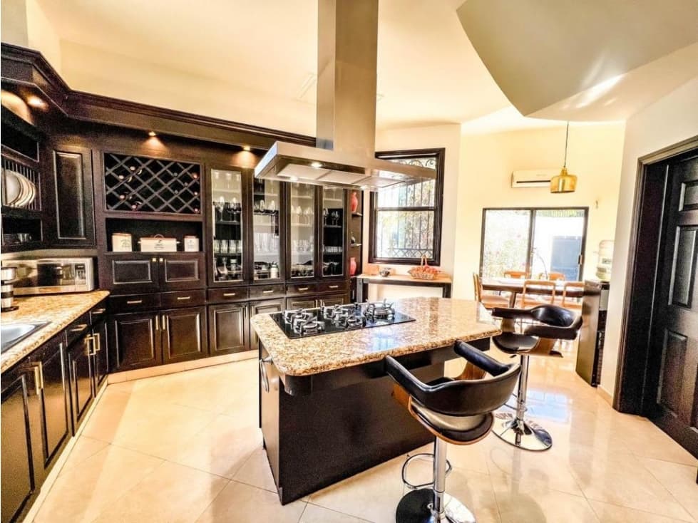 CASA EN VENTA EN LA COLONIA PITIC — foto 4