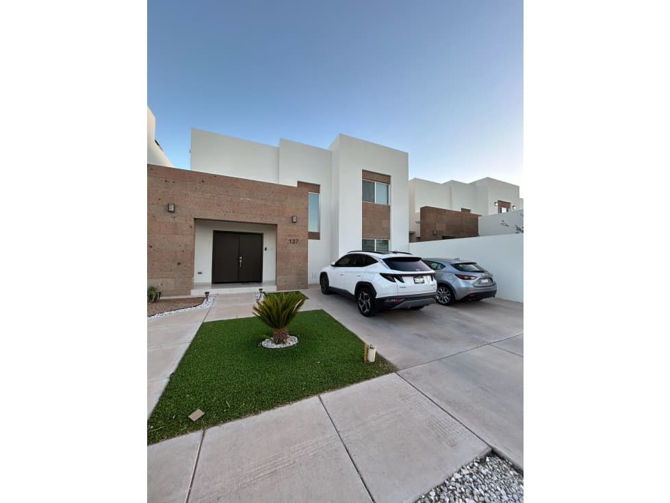 CASA EN RENTA EN LA CORUÑA RESIDENCIAL — foto 2