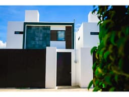 Casa Nueva con acabados de Lujo!!!
